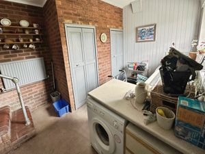 Utility Room- click for photo gallery